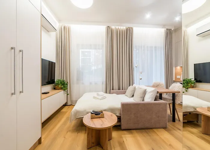 Stacja Jezyce Deluxe With Garden By Bookinghost Apartment *