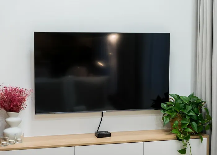 Stacja Jezyce Deluxe With Garden By Bookinghost Poznan