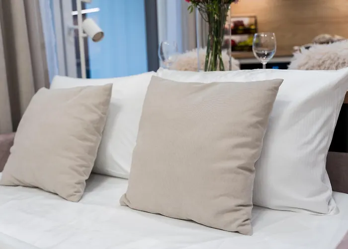 Stacja Jezyce Deluxe With Garden By Bookinghost