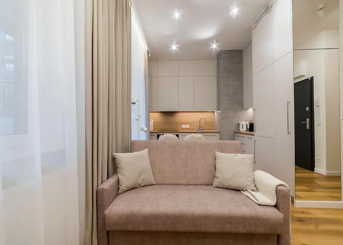 Stacja Jezyce Deluxe With Garden By Bookinghost Poznan