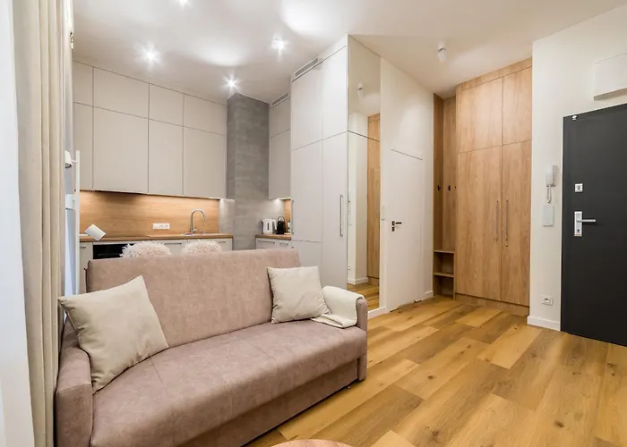 Stacja Jezyce Deluxe With Garden By Bookinghost *