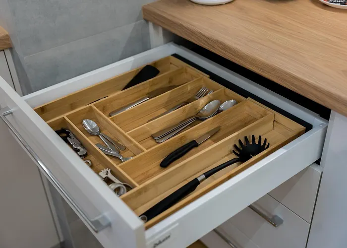 Stacja Jezyce Deluxe With Garden By Bookinghost