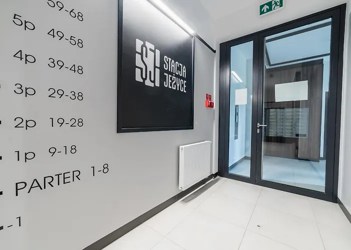 Stacja Jezyce Deluxe With Garden By Bookinghost Daire